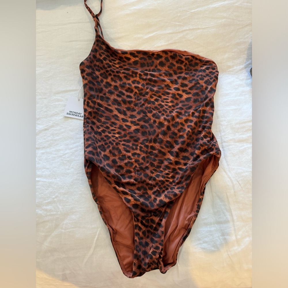 Monday Swimwear Sicily One Piece size M